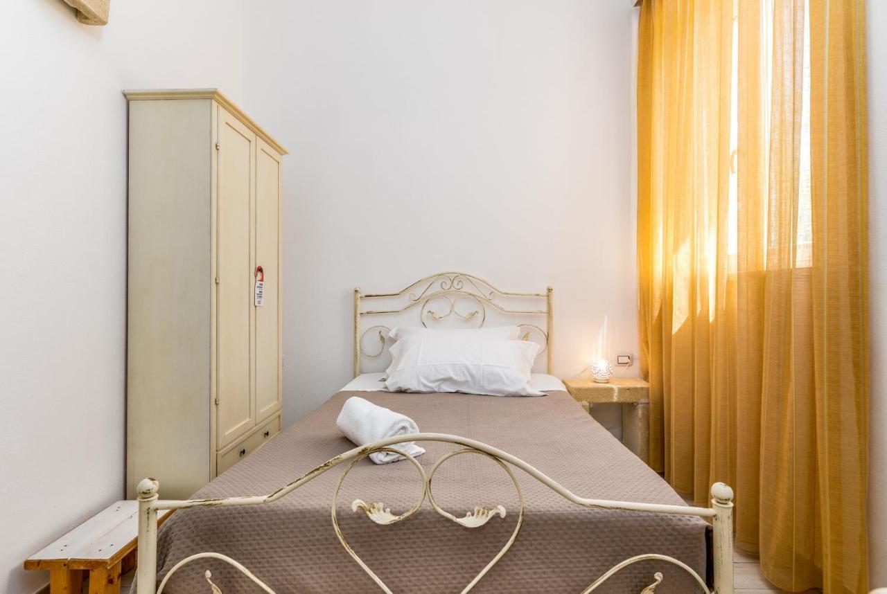 Hotel Reverse Torre Santa Sabina Bagian luar foto